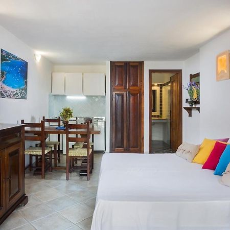 Residence Bougainvillae Liscia di Vacca Exterior photo