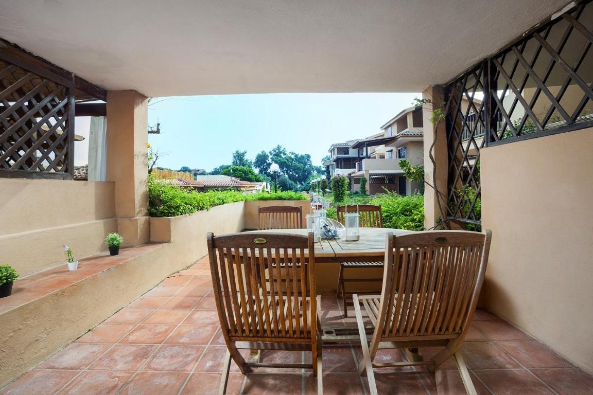 Residence Bougainvillae Liscia di Vacca Exterior photo