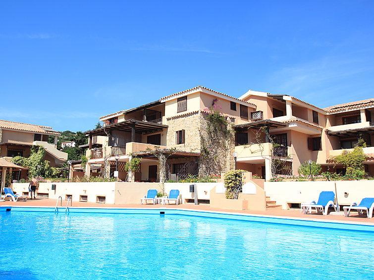 Residence Bougainvillae Liscia di Vacca Exterior photo