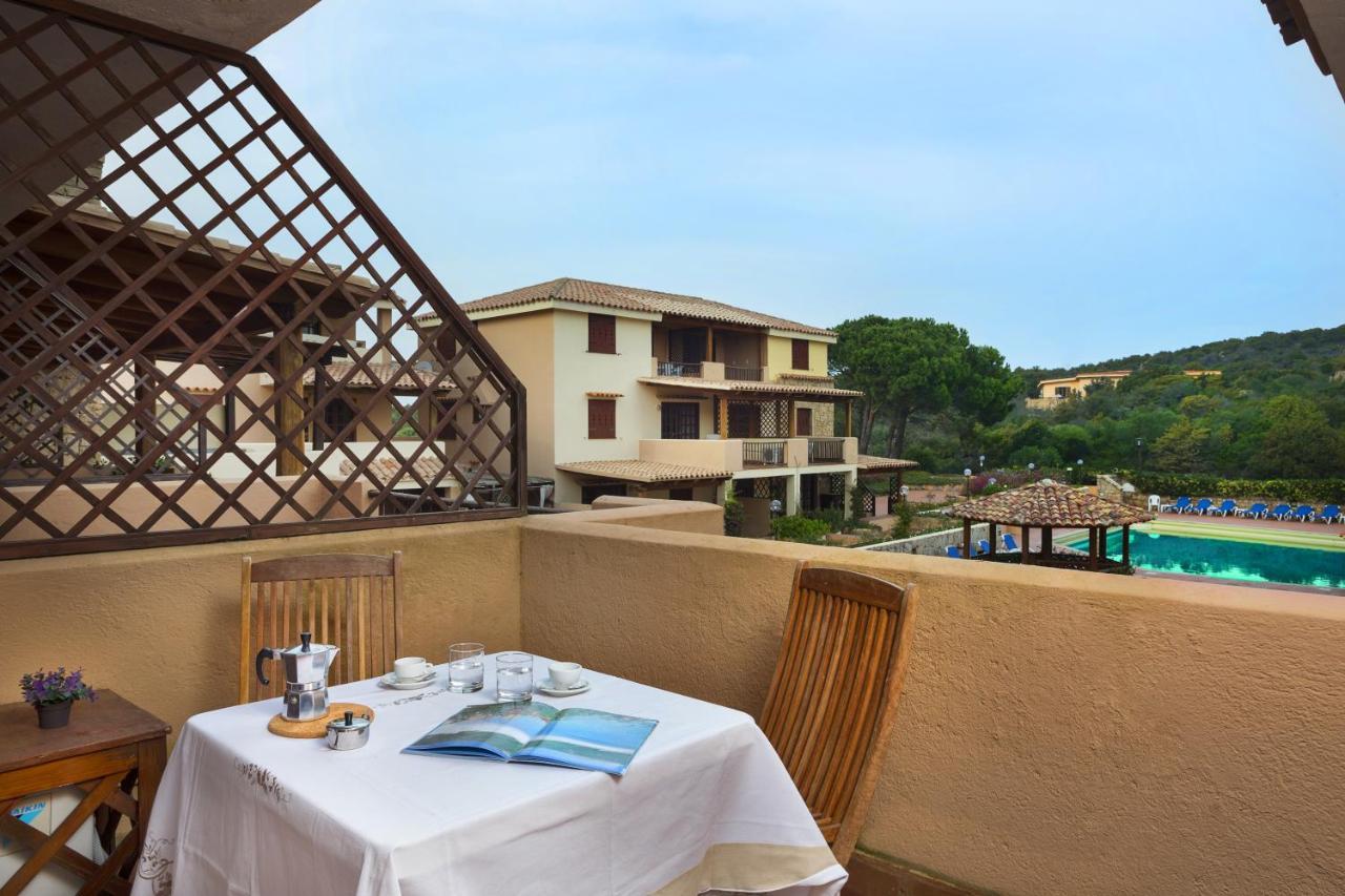 Residence Bougainvillae Liscia di Vacca Exterior photo