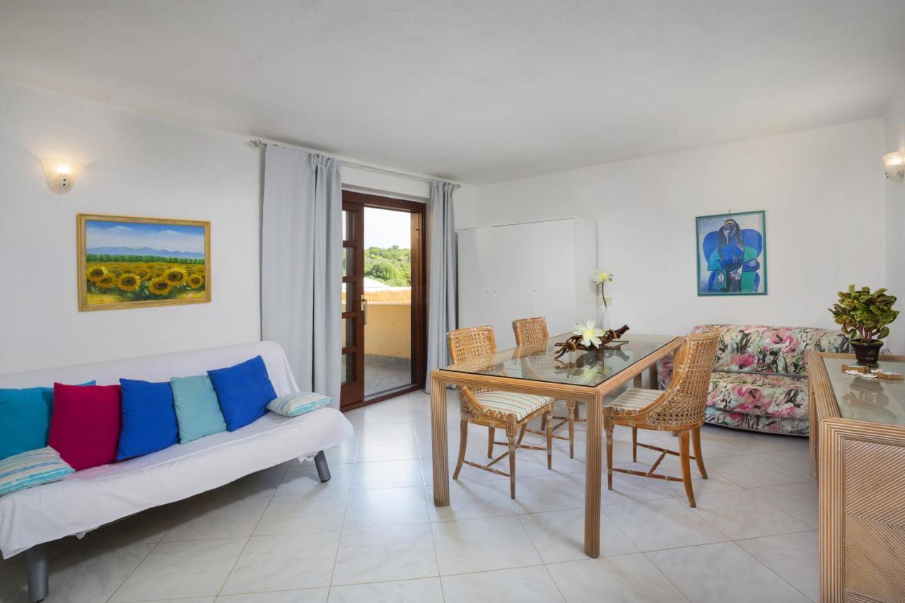 Residence Bougainvillae Liscia di Vacca Exterior photo